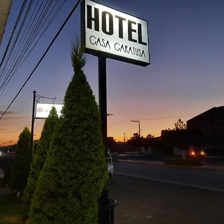 Hotel Casa Garatusa Yuriria ภายนอก รูปภาพ