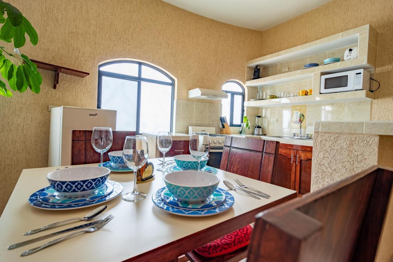 Hotel Casa Garatusa Yuriria ภายนอก รูปภาพ